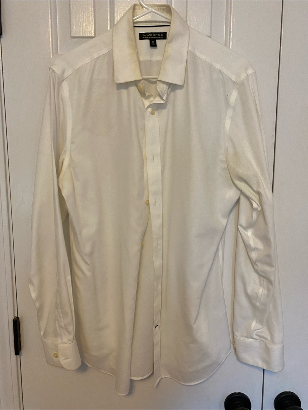 Banana Republic Men's Ivory Spread Collar Dress Shirt
